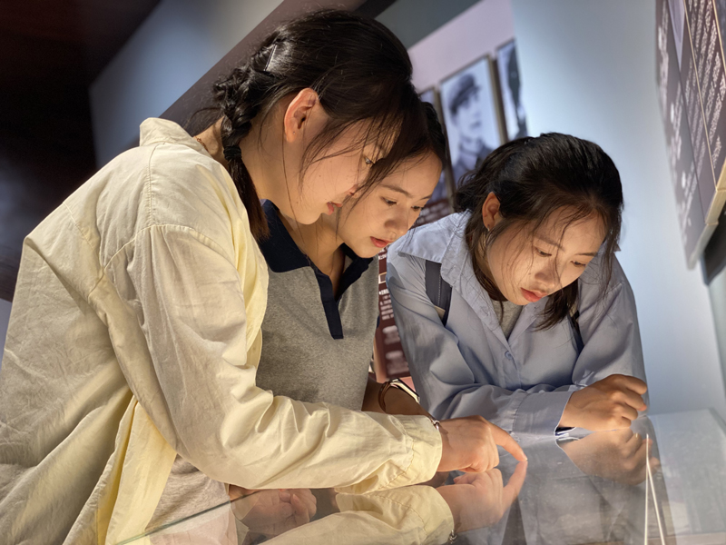 1714349974568932.jpg 2.jpg